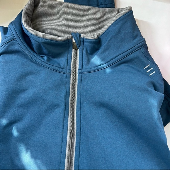 Lululemon Men’s Quarter Zip Longsleeve Pullover Shirt - Picture 14 of 14